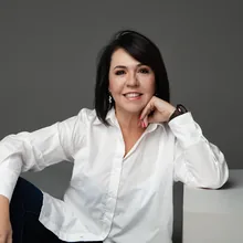 Viviane Cristina Souza